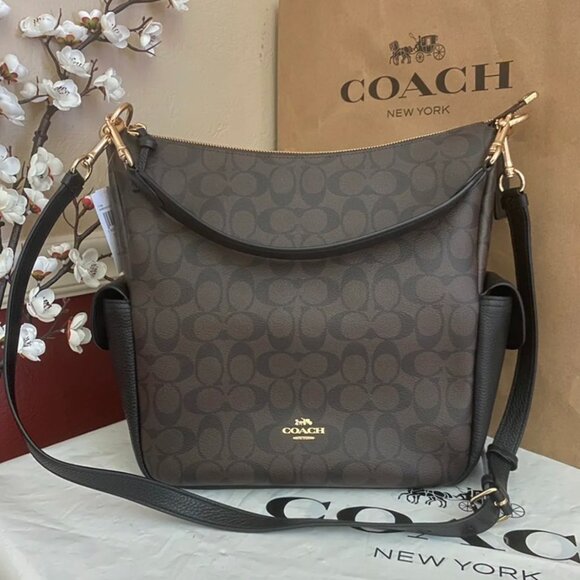 Coach Pennie Shoulder Bag In Signature Canvas c1523 - Picture 1 of 8